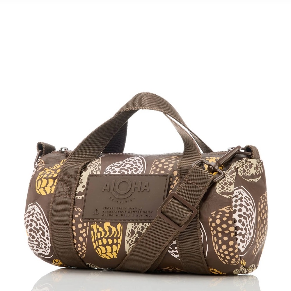 NWT Limited/Rare Lucky 11 ALOHA Collection Shell Mini Duffel Crossbody Bag